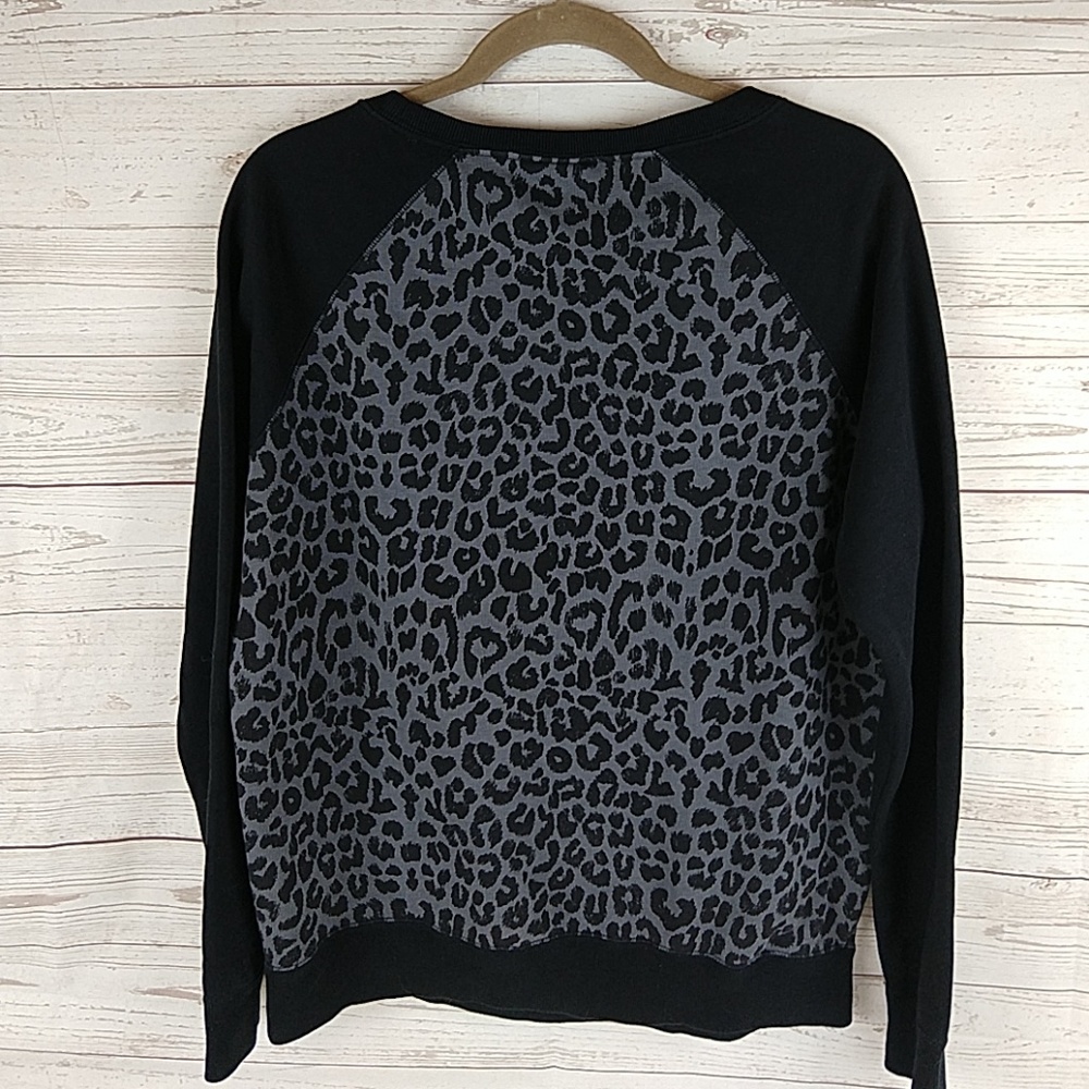(sold)Nike rally cheetah leopard sweatshirt M - Picture 7 of 8